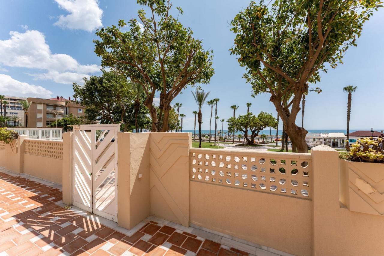 Malagasuite Torremolinos Seaside Penthouse Exterior foto